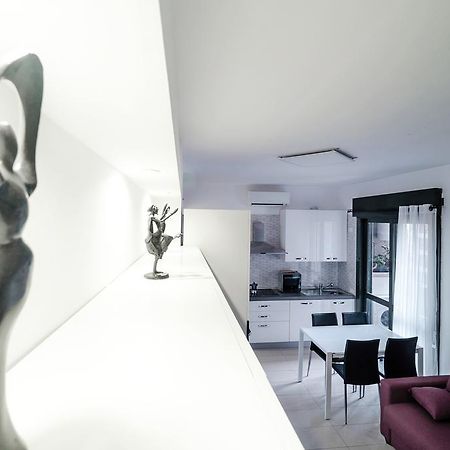 Visit Cagliari Apartment ภายนอก รูปภาพ